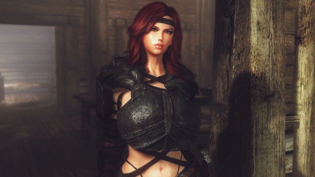Buxom-Wench-Yuriana-2.jpg