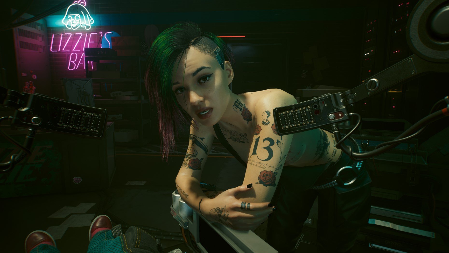 Сохранение cyberpunk 2077 пиратка. Джоанна Cyberpunk 2077. Киберпанк Зои. Cyberpunk 2077 ачивки.