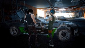 Джонни и Ви нашли машинку на складе..